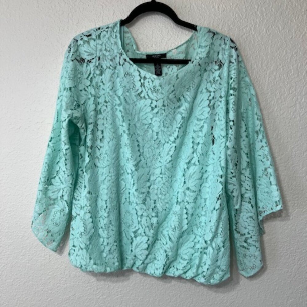 Alafani Plus Size 1X Green Lace Blouse 3/4 Length Bell Sleeves Romantic Cottage